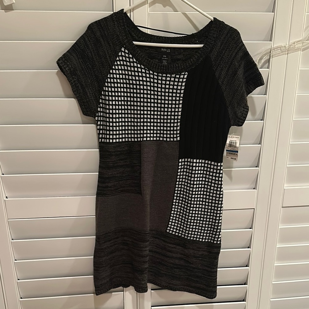 Style & Co Black and White Sheath Sweater